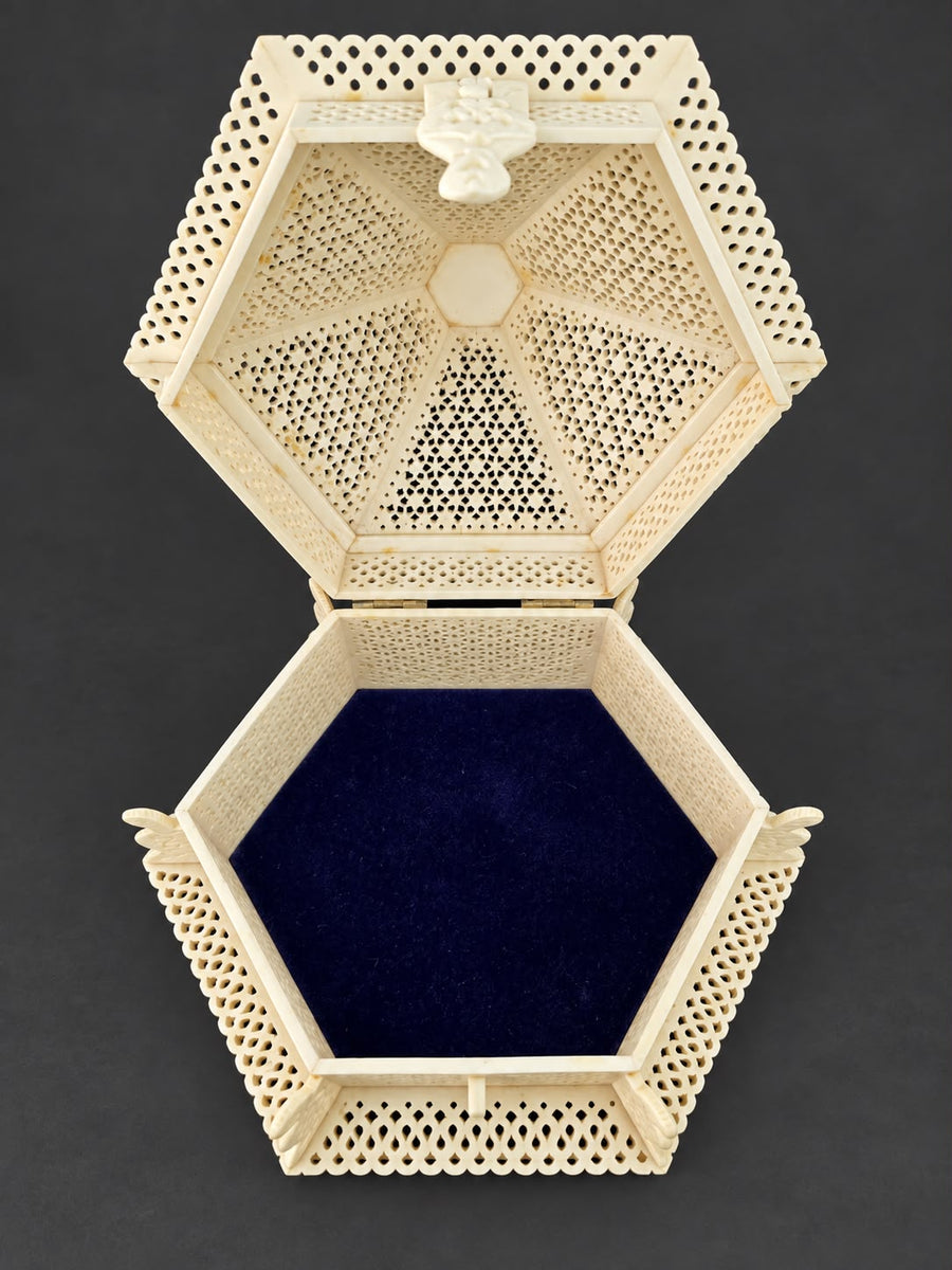 Rare Islamic Handcrafted Natural Camel Bone Jali Box
